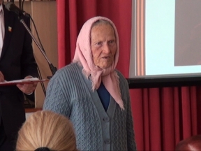 Встреча с сестрой Героя.